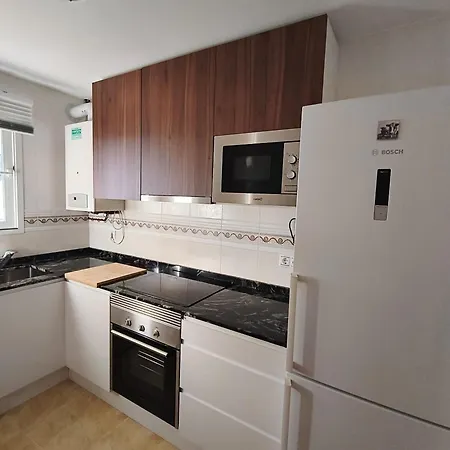De 3 Apartment *